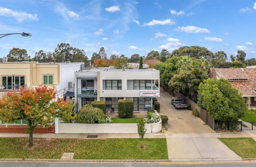 Shepparton South Apartment | Offroad Apartment 4 opposite Lake Victoria