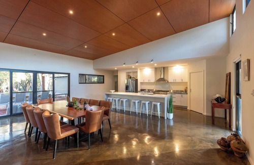Quindalup House | Old Mill Grove Bush Escape Near Beaches and Wineries