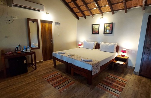 Kumta Hotel | OmBodhi Retreat