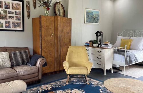 Glenlynn Cottage | On farm accommodation in the beautiful South West of WA.