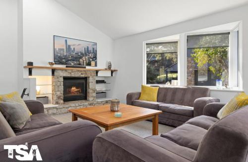 Thredbo Ski Chalet | On The Snow 2