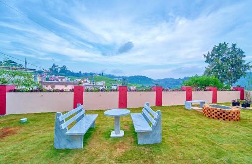 West Mere Resort | Ooty Blossom Retreat by VOYE HOMES