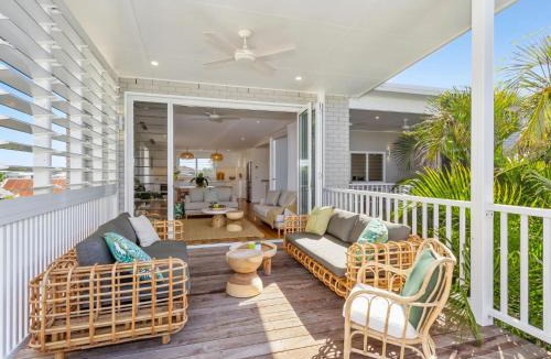 Kingscliff House | Opulence on Marine Parade