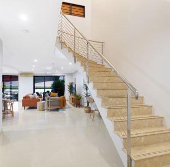 Stuart Park House | Opulent Ocean View Townhouse