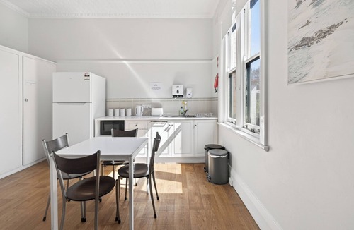 Cooks Hill Hotel | Oriental Hotel