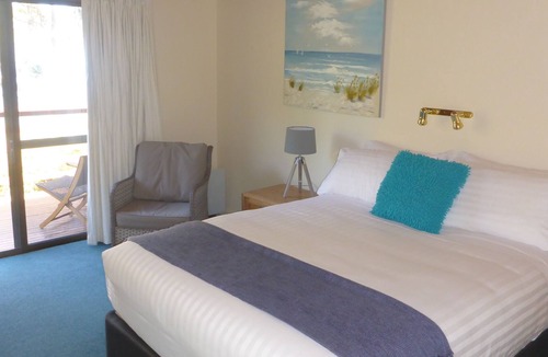 Eaglehawk Neck House | Osprey Lodge - Beachfront House with stunning ocean views