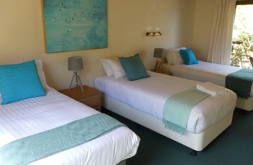 Eaglehawk Neck House | Osprey Lodge - Beachfront House with stunning ocean views
