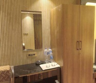 Park Street Apartment | Ostro Inn Studio Apartment