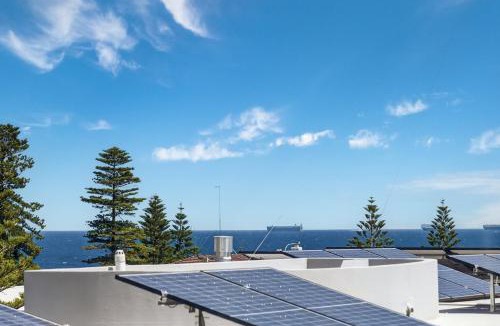 Cottesloe Apartment | OVER1 - Ocean Breeze