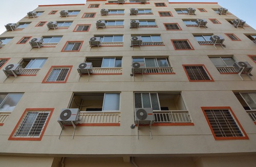 Phase 1 Hotel | OYO 19162 Flagship Aura