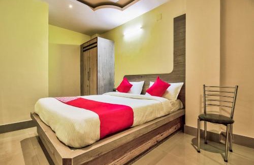 Bistupur Hotel | OYO Flagship Dream Connect