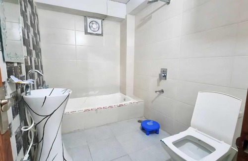 Hisar Hotel | OYO Hsr Hotel