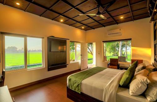 Kumarakom Villa | Paadam by the backwaters