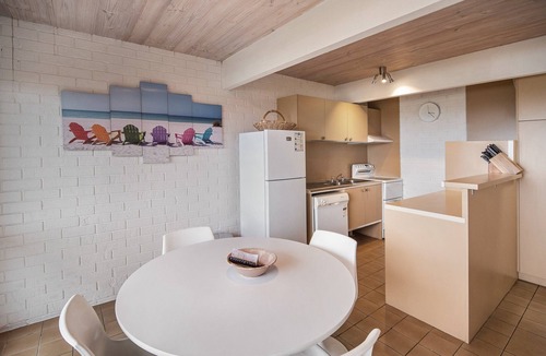 Merimbula Cabin | Pacific Heights - Standard Apartment