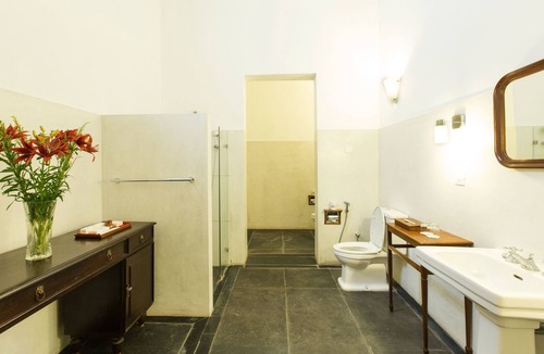 Kalapettai Hotel | Palais de Mahé - Cgh Earth