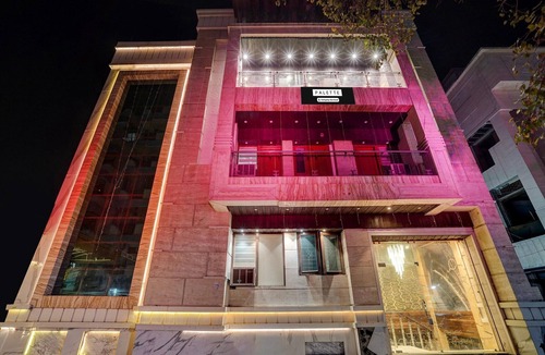 Kanpur House | Palette Swaroop Nagar Shanti Kutir