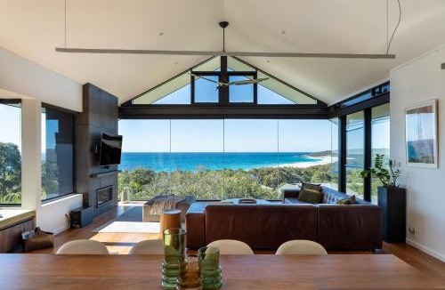 Naturaliste House | Panorama I Private Properties
