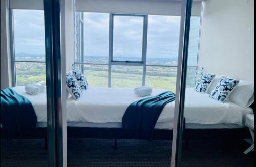 Sydney Olympic Park Apartment | Panoramic City View 3bedroom condo Wi-Fi Parking