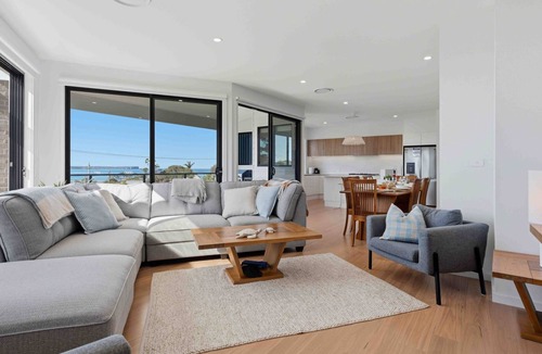 Vincentia House | Panoramic Point by Experience Jervis Bay
