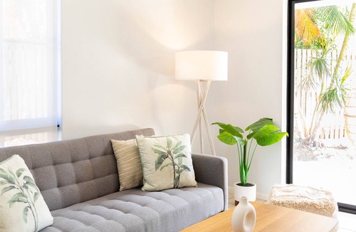 Cannonvale Apartment | Paradise Palms