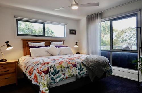 Dodges Ferry House | Paradise - Spacious, Ocean Views, Outdoor Living