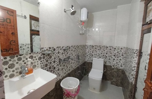 Ayodhya House | Paramjyoti Home Stay