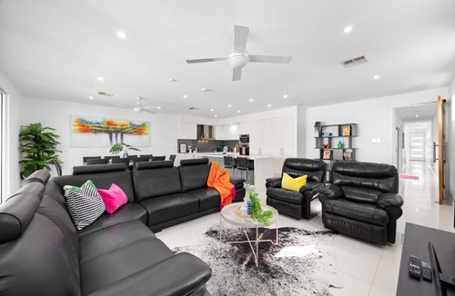 West Beach Apartment | Parea on Cavendish - A Perfect Beachside Lifestyle