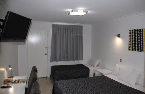 Gladstone Hotel | Park View Motel