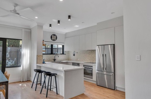 Parkside House | Parkside Haven - 4BR/2.5Bath + EV Charger