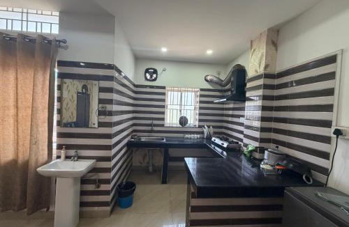 Hatigaon Apartment | Pause 2