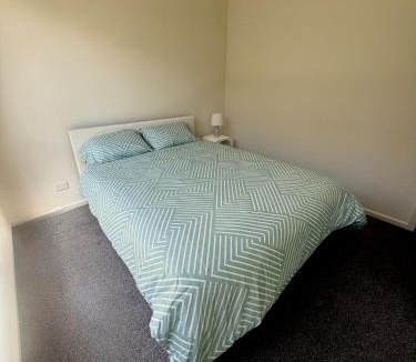 Wyndham Vale Bed & Breakfast | Peaceful Private Room in Wyndham Vale