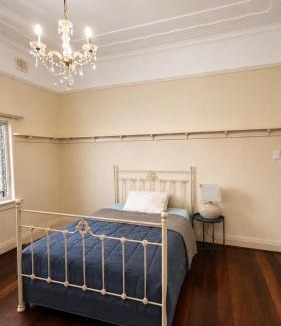 South Perth House | Peaceful South Perth Stay - Close to CBD & Swan River
