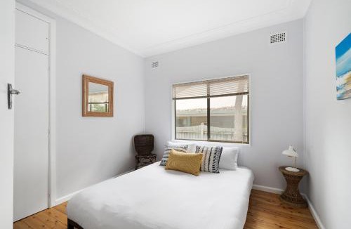 Pearl Beach House | Pearl Beach Semi - 2 min to sand & sea - Wattle