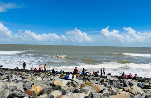 Digha House | pebbles