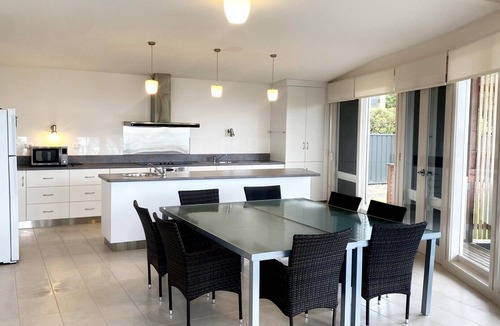 Lake Tyers Beach House | Pelicans Perch -| Scenic Coastal Retreat