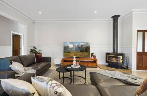 Somerville House | Peninsula Farm Stay