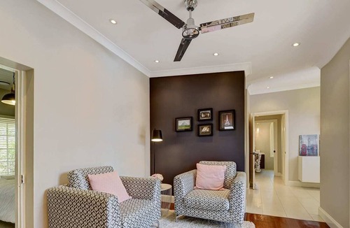 Bathurst House | Peppercorn Cottage - Circa 1849, Heritage Gem
