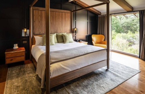 Cradle Mountain Hotel | Peppers Cradle Mountain Lodge