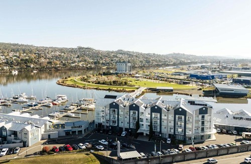 Launceston CBD Hotel | Peppers Seaport Launceston