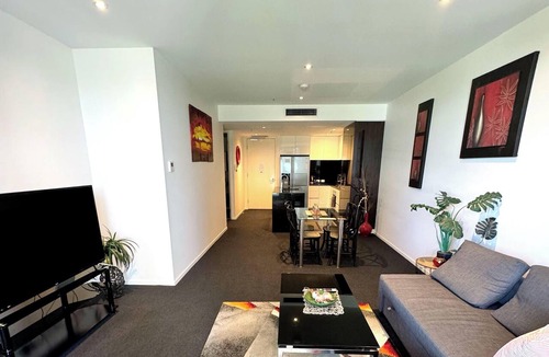 City East Apartment | Perfectly Located Modern Apartment - Canberra CBD