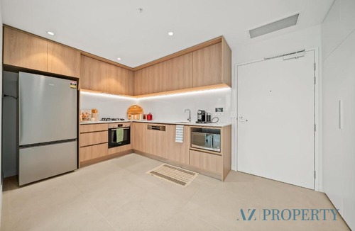 Perth Central Business District Apartment | Perth CBD Apartment Unbeatable City Views Pool & Parking Included