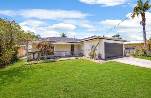 Maroochydore House | Pet Friendly home in Maroochydore