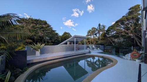 Port Macquarie Apartment | Pet friendly Oasis w private pool n spa