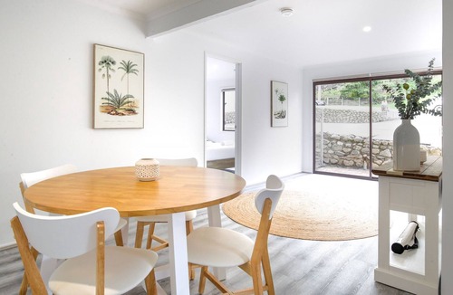 Long Beach House | Pet Friendly Spacious Family House Near the Beach