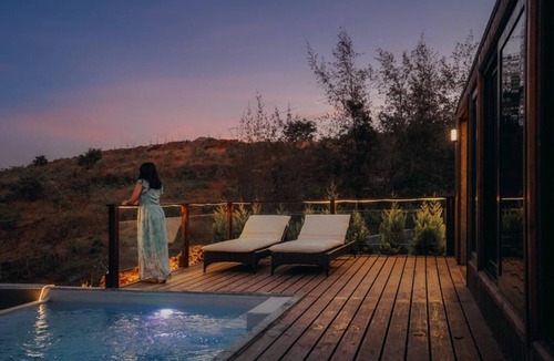 Kadadhe Condo | Petite Paradise Carat 2 By Ebony Stays – Chic 2BHK Luxury Villa in Lonavala
