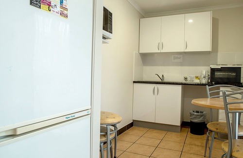 Urraween Hotel | Pialba Motor Inn