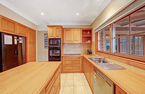 Bright Apartment | Pine Crest, Bright!