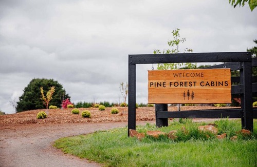 Glenquarry House | Pine Forest Luxury Tiny Cabins