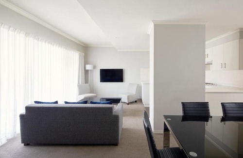 Kingston Apartment | Pinnacle Apartments