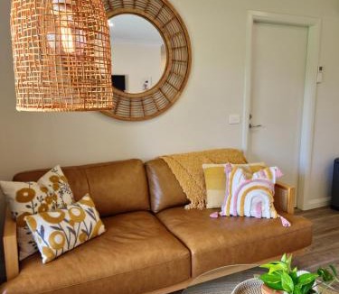 Bathurst Apartment | Piper Apartment